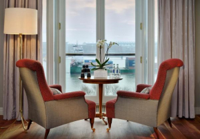 Отель Hotel Louis C. Jacob  Гамбург
